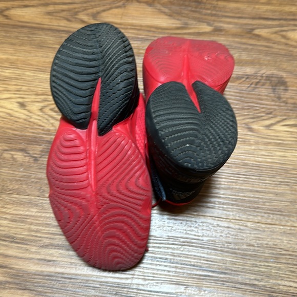 Donovan Mitchell Sneakers red 12kids - Picture 6 of 6